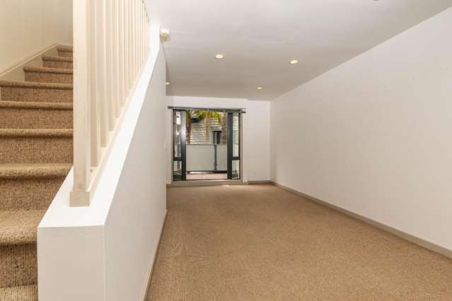 36 Cotesmore Way 1761_2