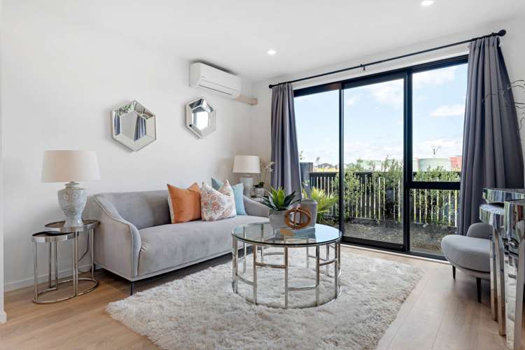 148 Squadron Drive Hobsonville_5