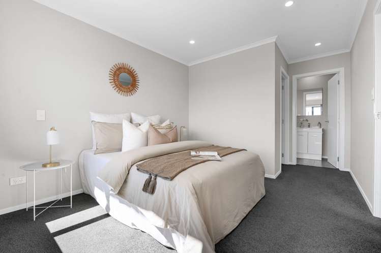 1/22 Iwi Road Baverstock_11