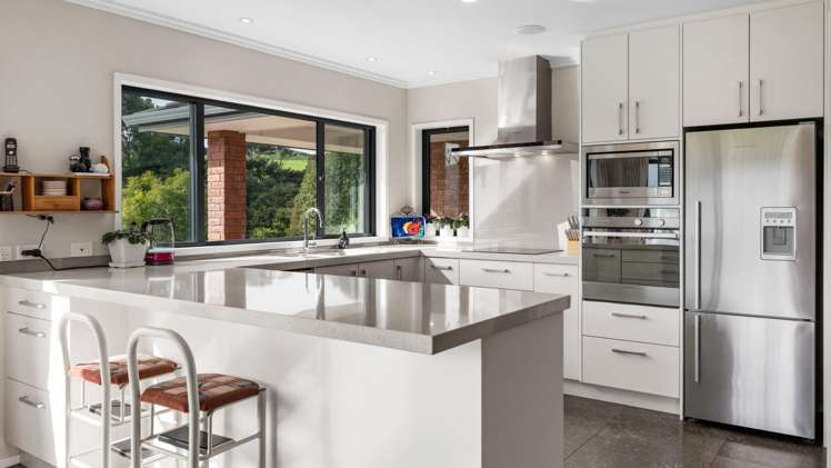 1027 Kaiaua Road Mangatangi_14