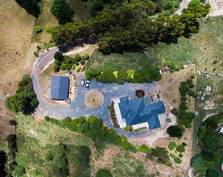 98 Mac'S Road Hira_26