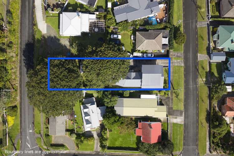 13 Karaka Street Helensville_32