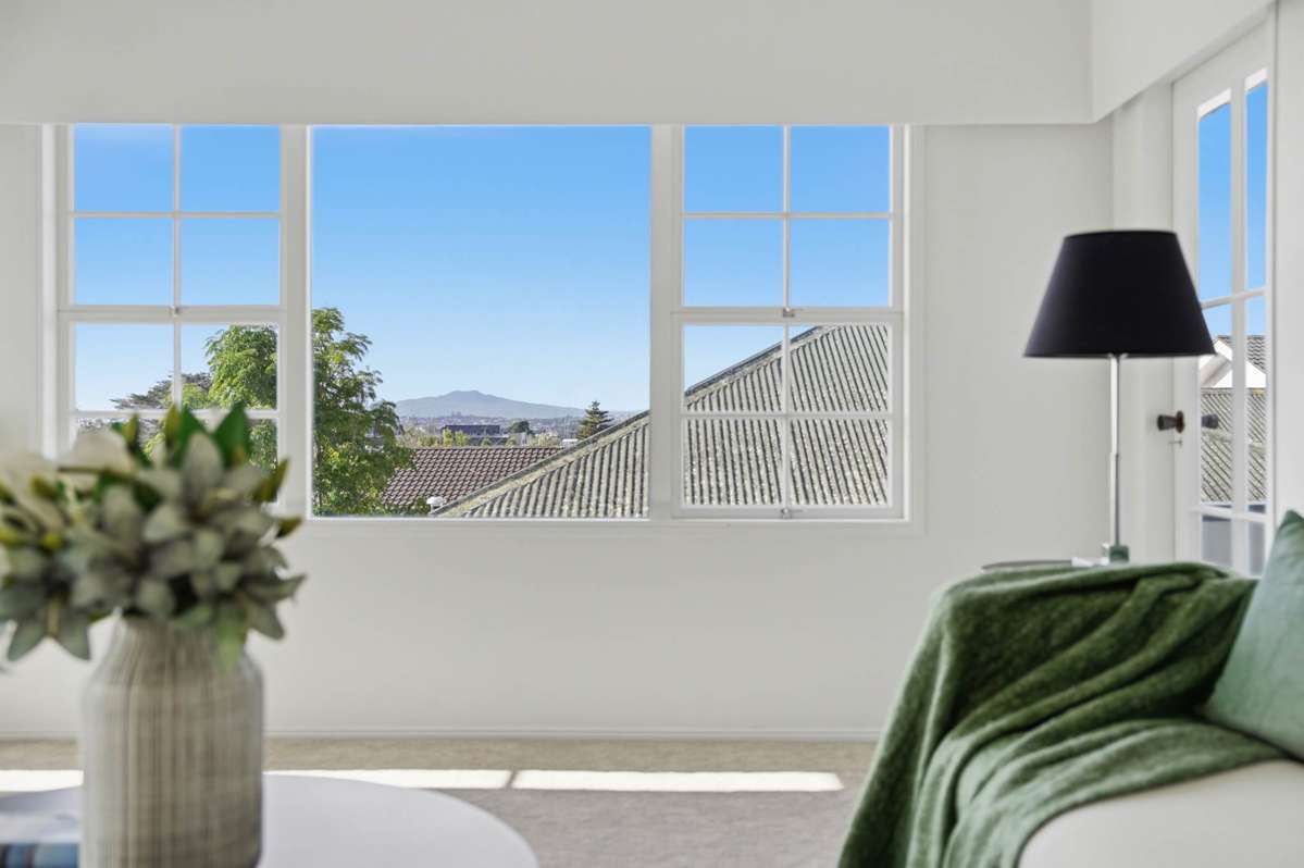 209C Onewa Road_3