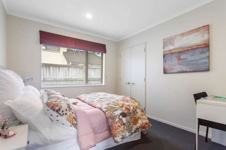 11 Aberdeen Crescent Wattle Downs_14