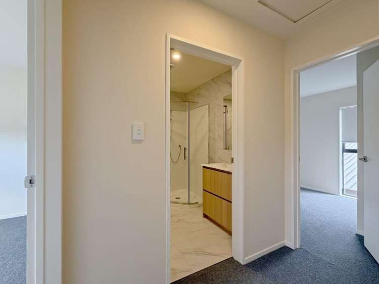 6/10 Orchid Place 1802_3