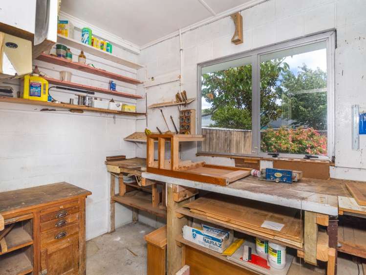 11 Shanly Street Brown Owl_17