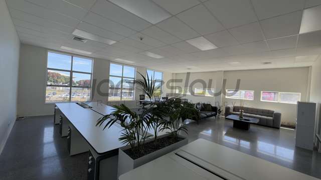 Level 2/Suite 3/20 Augustus Terrace City Centre_4