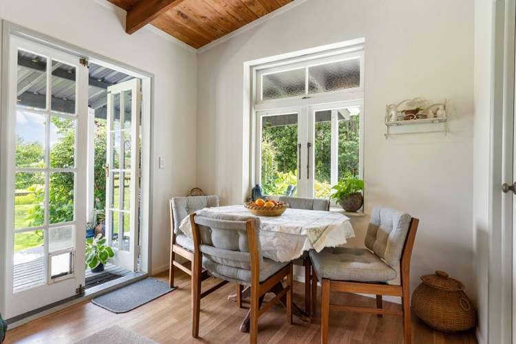 42 Parakiwai Quarry Road Whangamata_11