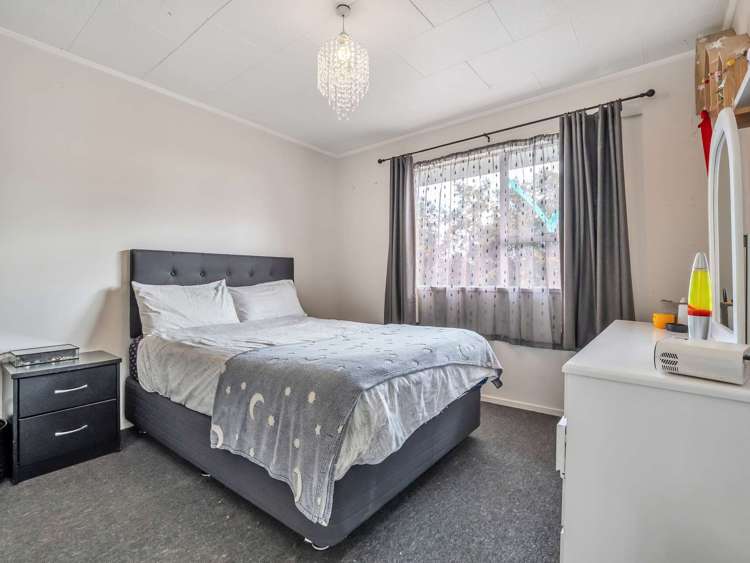 22 Pohutukawa Drive Pukete_16