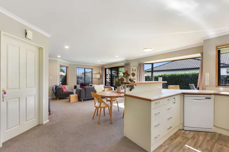 8 Pepper Tree Way The Wood_11