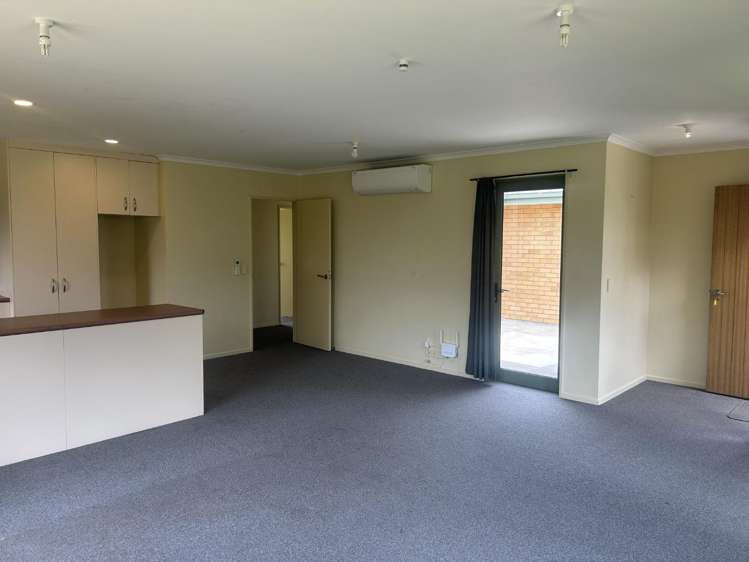 18 Whiting Drive 11199_5