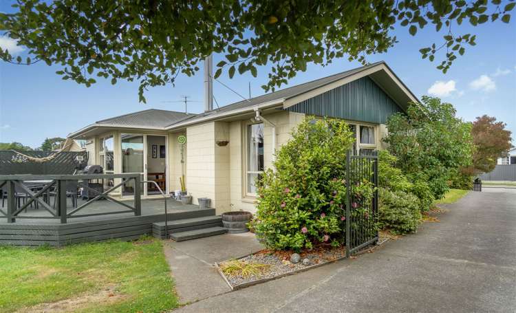 72 Kathleen Crescent Hornby_1