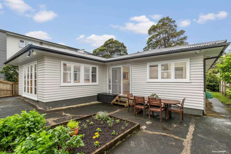 11 Waddell Avenue Point England_11