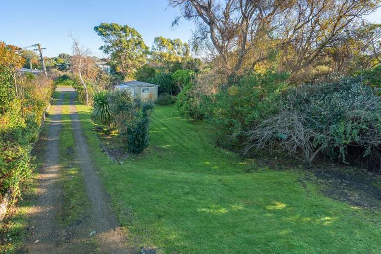 1 Titoki Road Raumati Beach_10