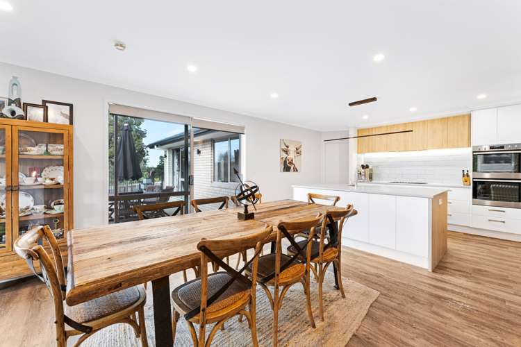 6 Gavinike Place Waimauku_5