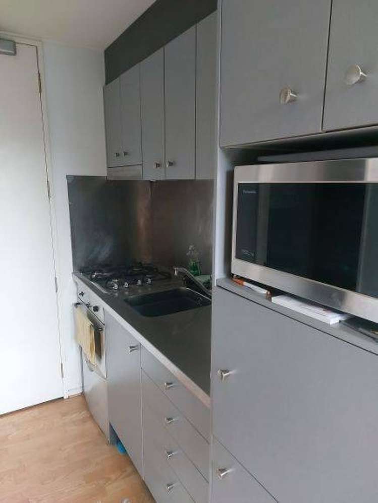 307/88 The Strand 1761_1