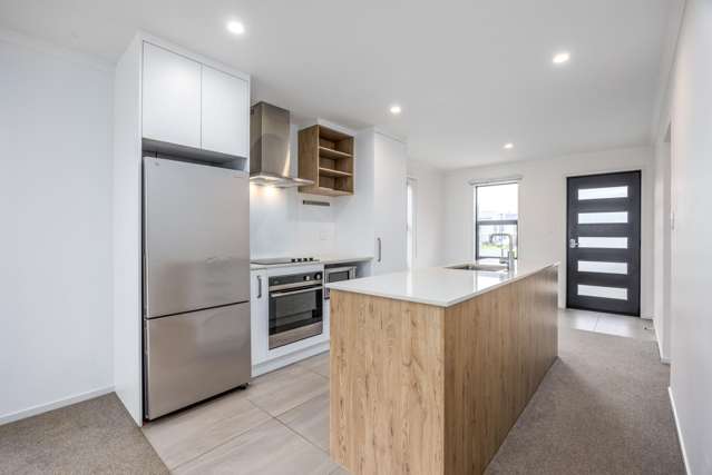 27 Houhora Street Westgate_2