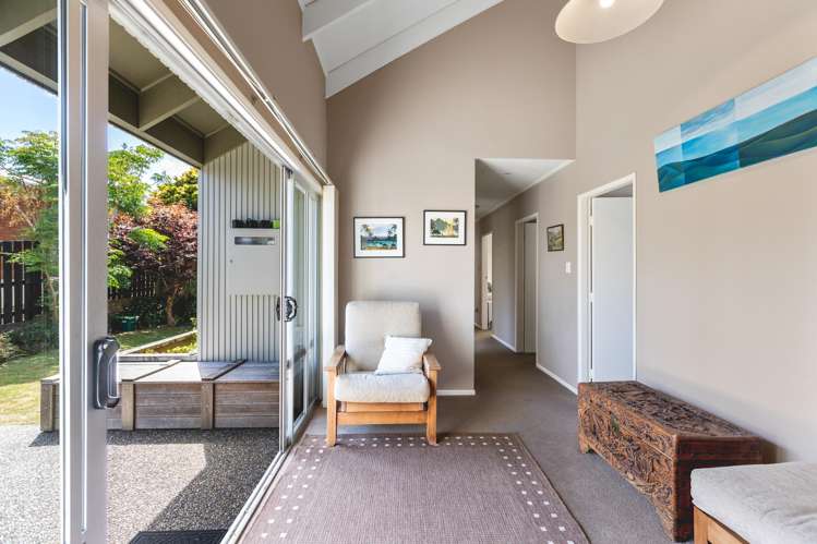 18b Montana Place Merrilands_8