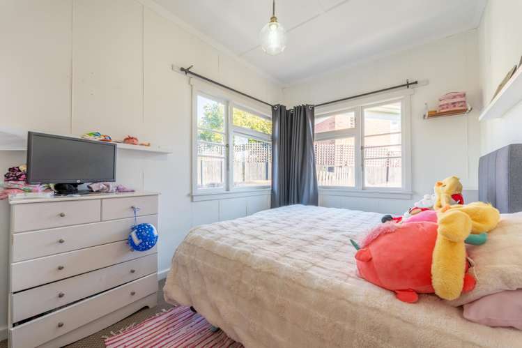 8 Kiwi Drive Highfield_12