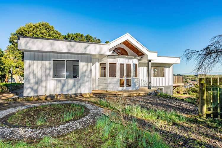 125 Putiki Drive_1