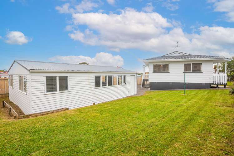 15 Ravenna Way Clover Park_5