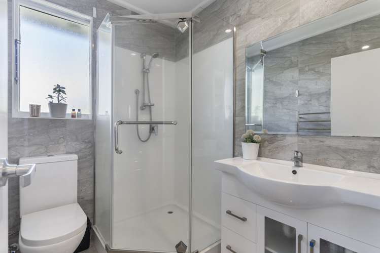 44 Bates Street Papakura_11