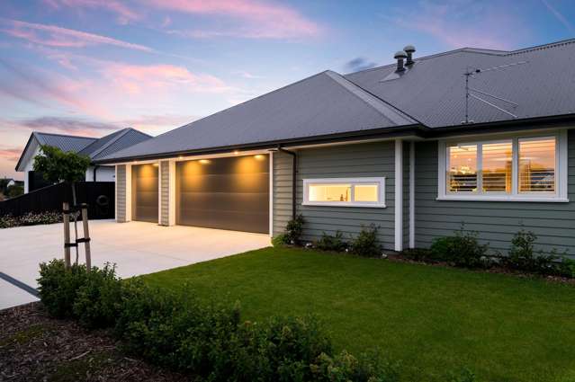 62 Carnaveron Drive Lincoln_2