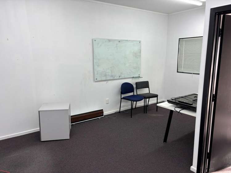 15-19 Bristol Street Levin_2