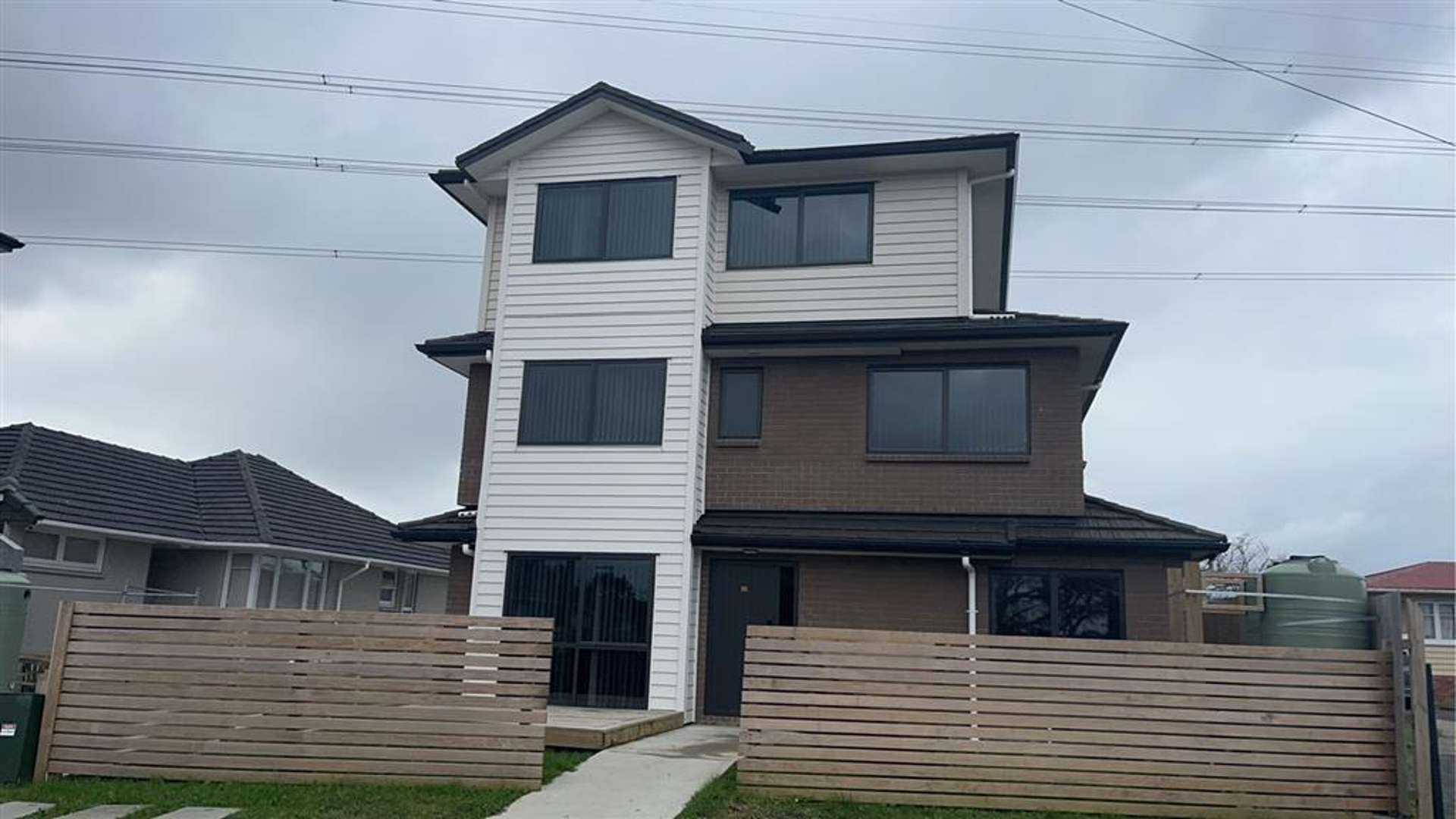 12/30 Calvert Ave Mangere East_0