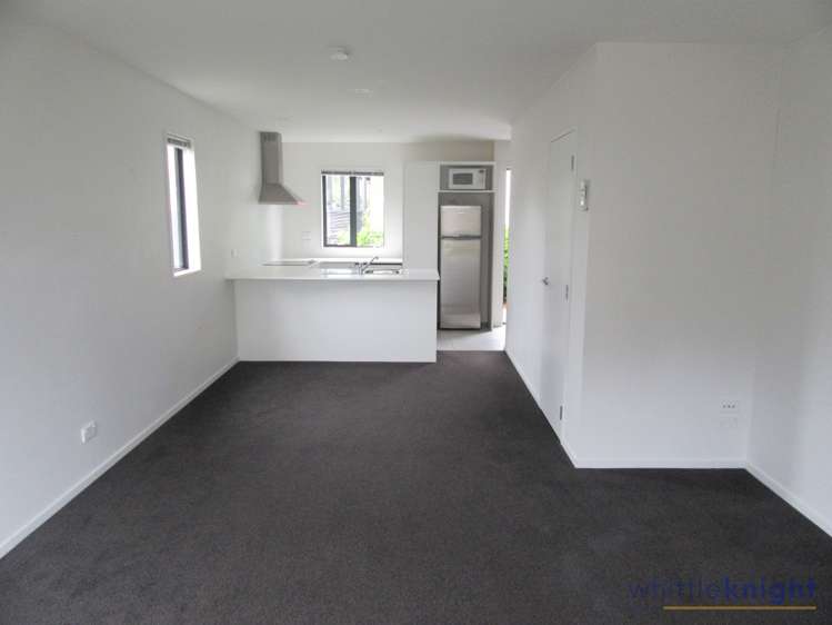 22/17 Bunyan Street Waltham_6