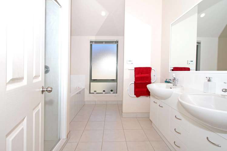 28 Fingal Way Gulf Harbour_11