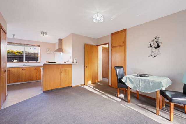 2/5 Tuscany Place Beckenham_4