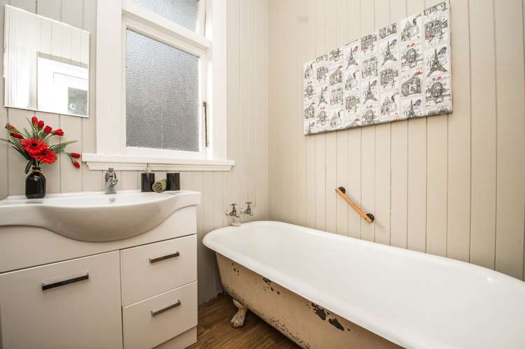 41 Albert Street Hamilton East_11