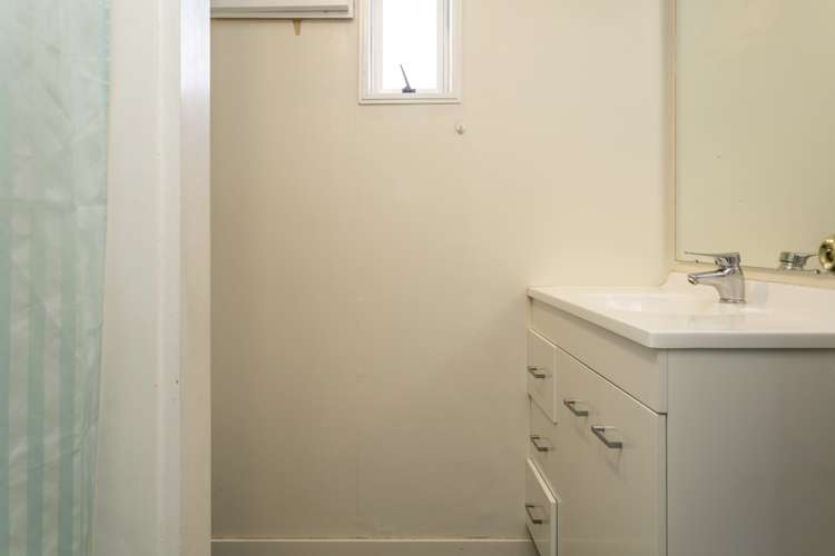 2/7 Hinemoa Avenue Taupo_9