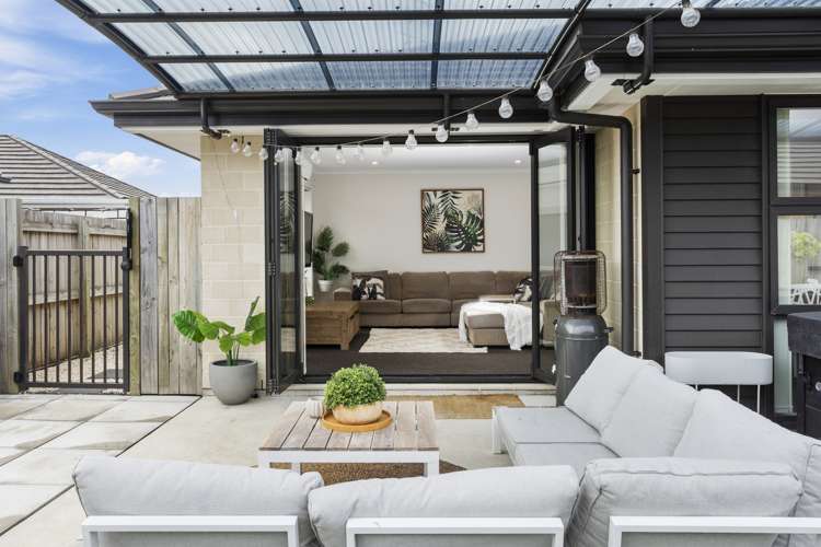 49 Leet Crescent Papamoa_2