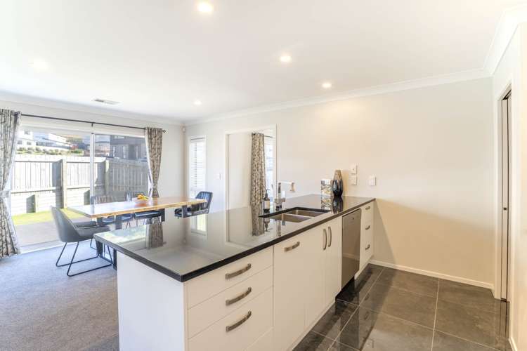 1 Hattersley Grove Churton Park_10