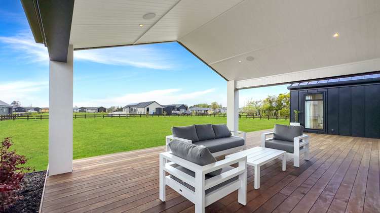 66 Reid Road Ngahinapouri_29