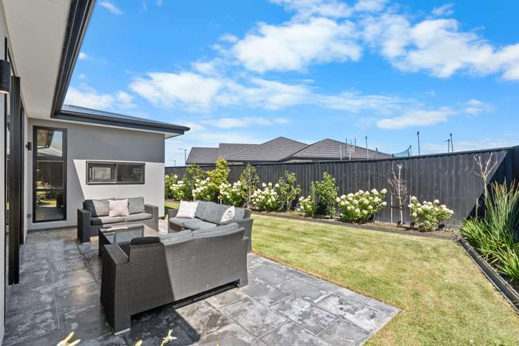 10 Snow Cup Close Lincoln_32