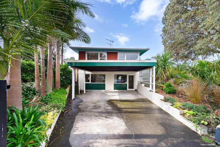 1 Imatra Place Sunnyhills_7