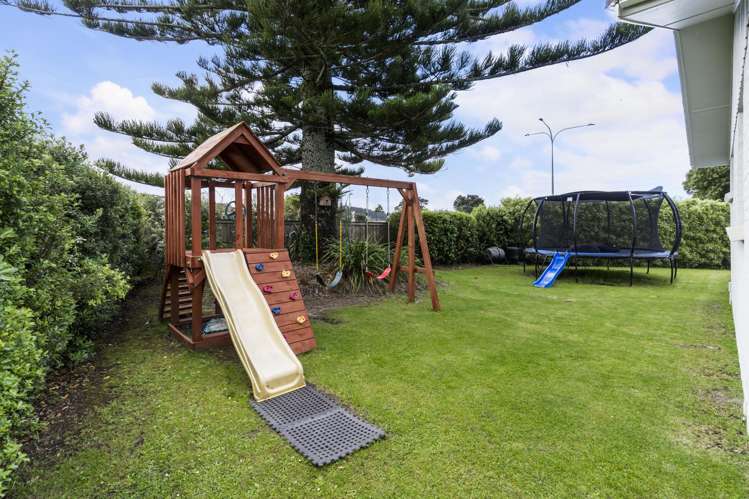 2 Hatton Road Orewa_20