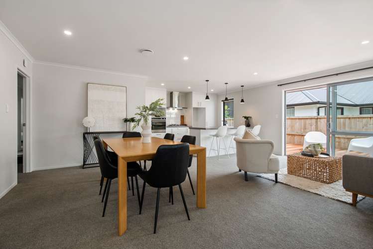 22 Drower Glen Flagstaff_4