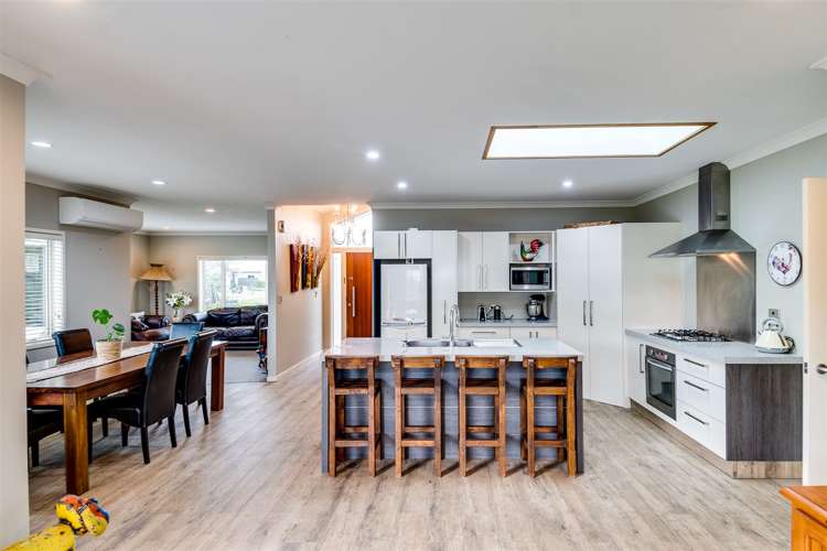 22 Squire Drive Awatoto_6