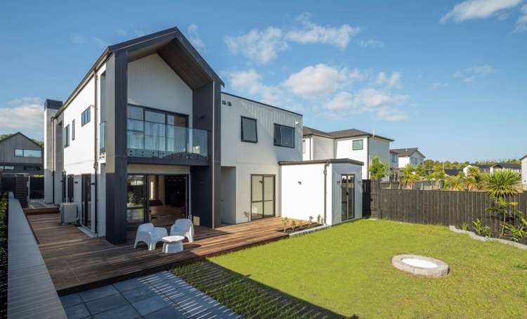 14 Headsail Drive Long Bay_14