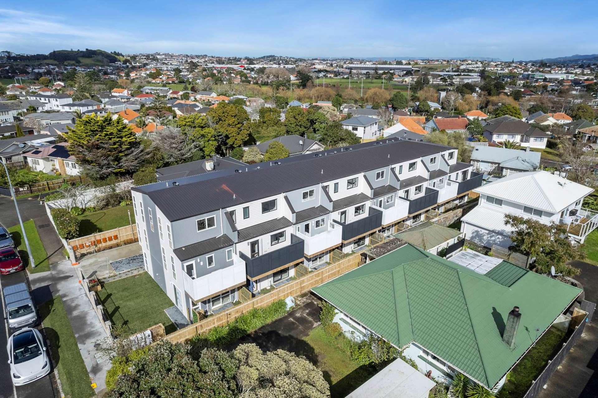 1,2,8/273 Mt Albert Road Sandringham_0