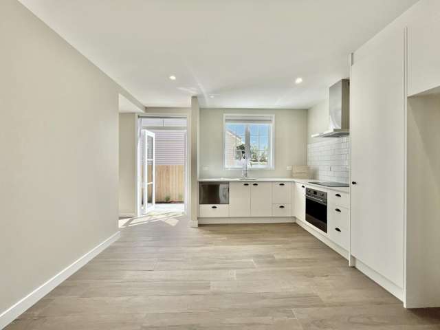 3/17 Dobson Street 10222_2