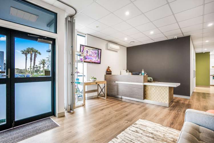 2A-2D/302 Te Irirangi Drive Flat Bush_4