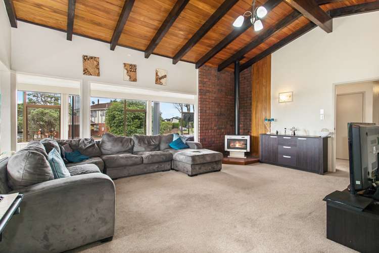 2 Spruce Place Totara Heights_3