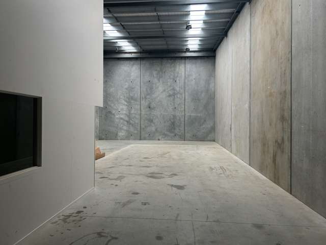 6/25 Packham Crescent Stoke_3