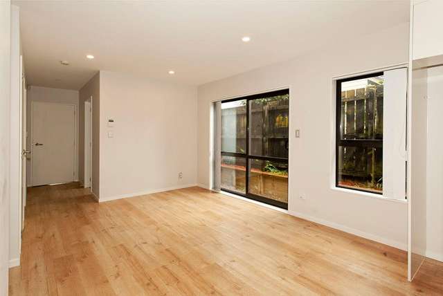 35 James Walter Place Mount Wellington_4