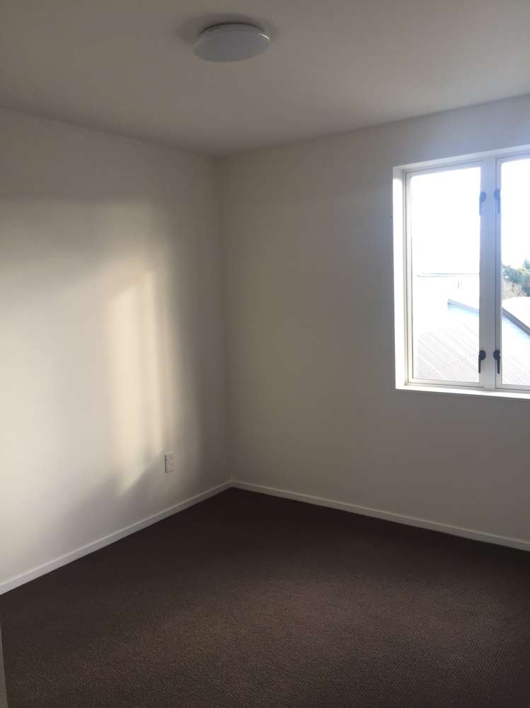 1 Stitchbird Crescent Papakura_9